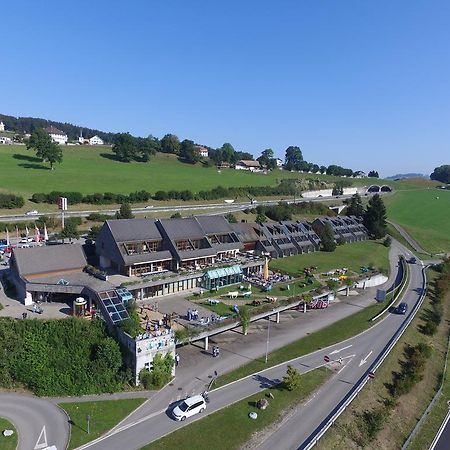 Motel De La Gruyere Restoroute Avry-devant-Pont Eksteriør billede