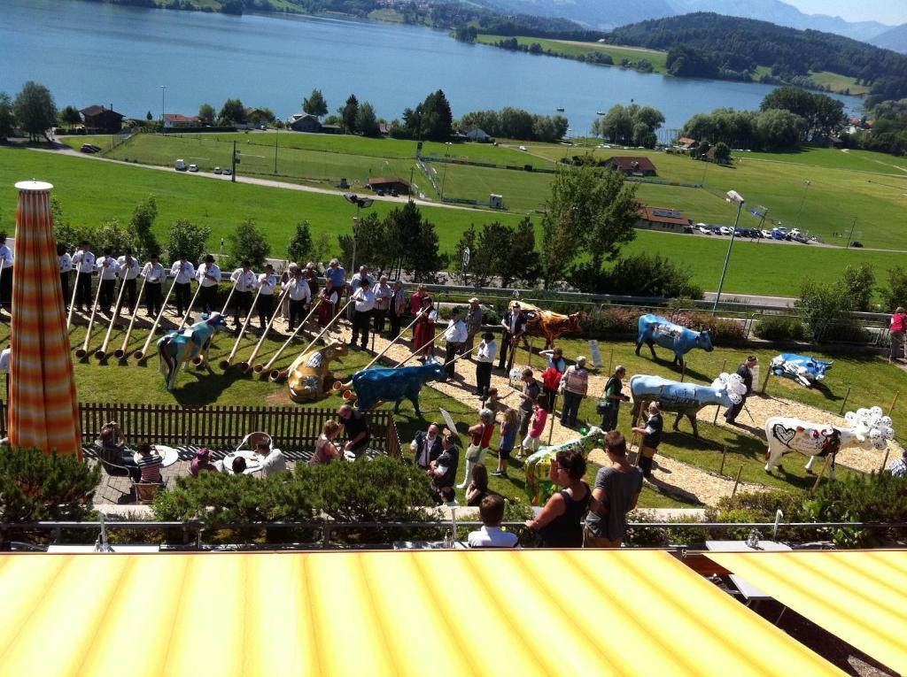 Motel De La Gruyere Restoroute Avry-devant-Pont Eksteriør billede