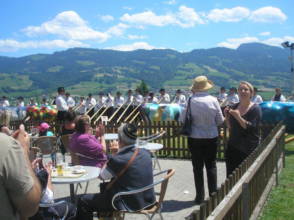 Motel De La Gruyere Restoroute Avry-devant-Pont Eksteriør billede